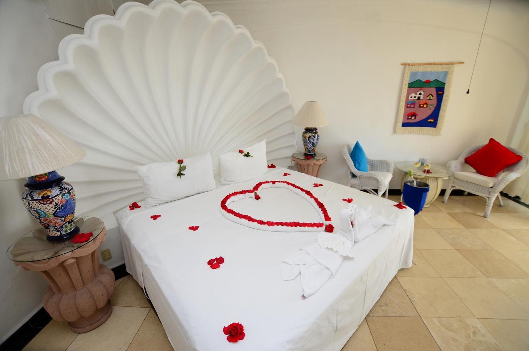 Dolphin Cove Inn Manzanillo Exterior foto